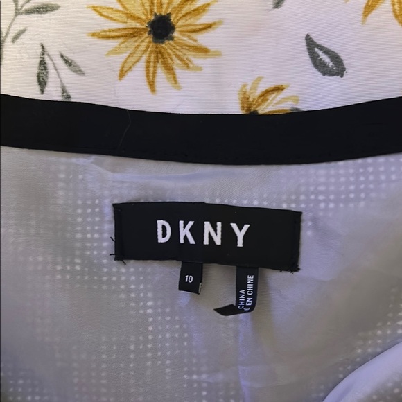 NWT DKNY Asymmetrical Skirt - Black, White, and Blue Floral - Picture 3 of 8